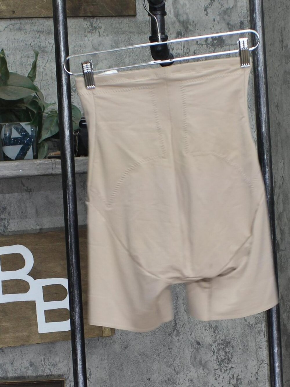 Miraclesuit Brown Flexible Fit Hi Waist Thigh Slimmer 2909 Stucco Xl Sz XL - Picture 2 of 4